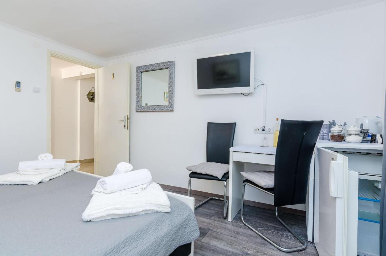 Note Bene Rooms Дубровник Екстер'єр фото